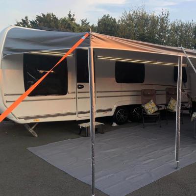 Gris foncé pailleté motif BAROQUE